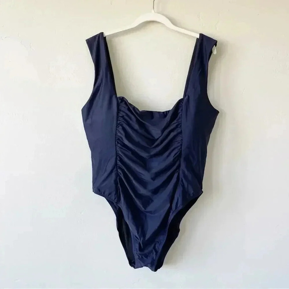J Crew Plus Size Ruched squareneck one piece Swimsuit in Navy Blue Size 24 NWT - Picture 3 of 7